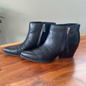 Sam Edelman Black Western Pointed Toe Leather Ankle Zip Chunky Heel Bootie